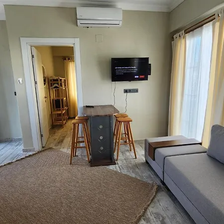 Alpi Daphne House - Quite, Close To The Sea And 博德鲁姆